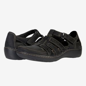 Clarks cora river black leather sandals